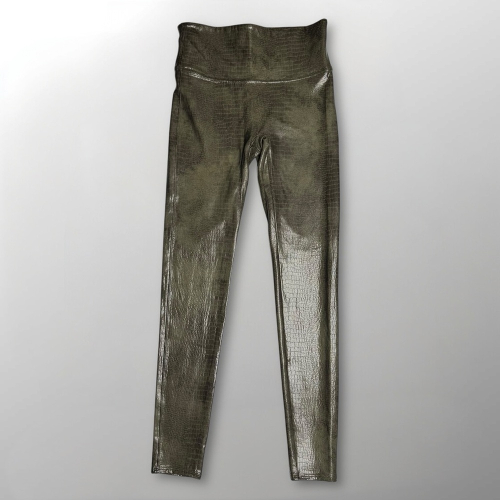 SPANX Faux Leather Croc Shine Leggings Darkened Olive Size M Style# 20303R